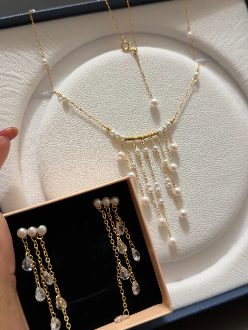 Artisan Gold real Pearl Fringe Necklace and Earrings Set